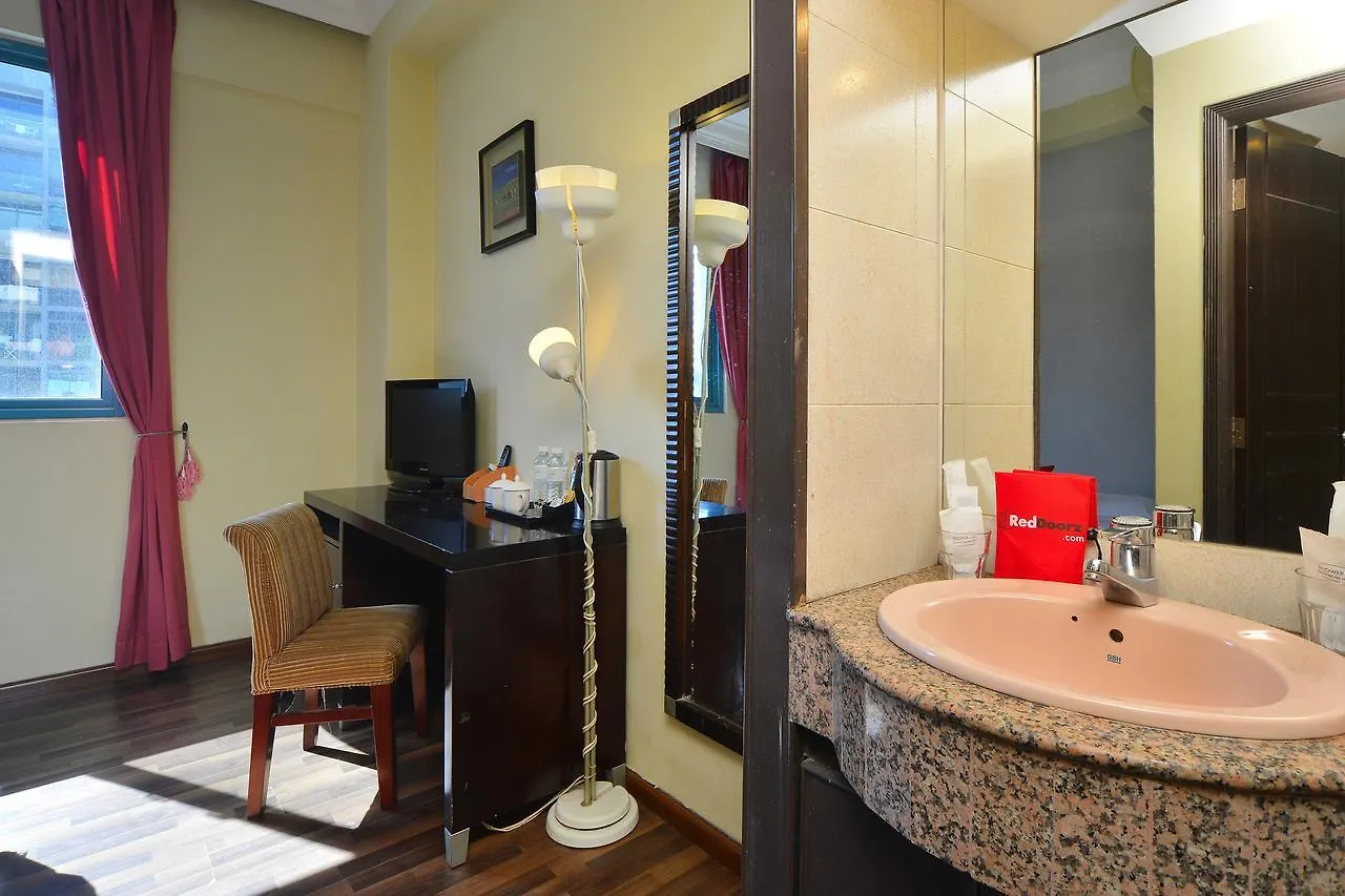 ***  Reddoorz @ Aljunied Hotel Singapore Singapore
