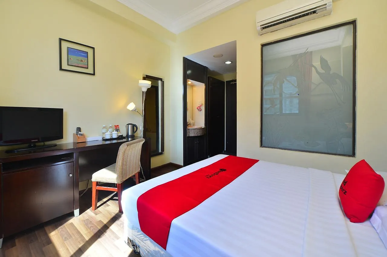 Reddoorz @ Aljunied Hotel Singapore