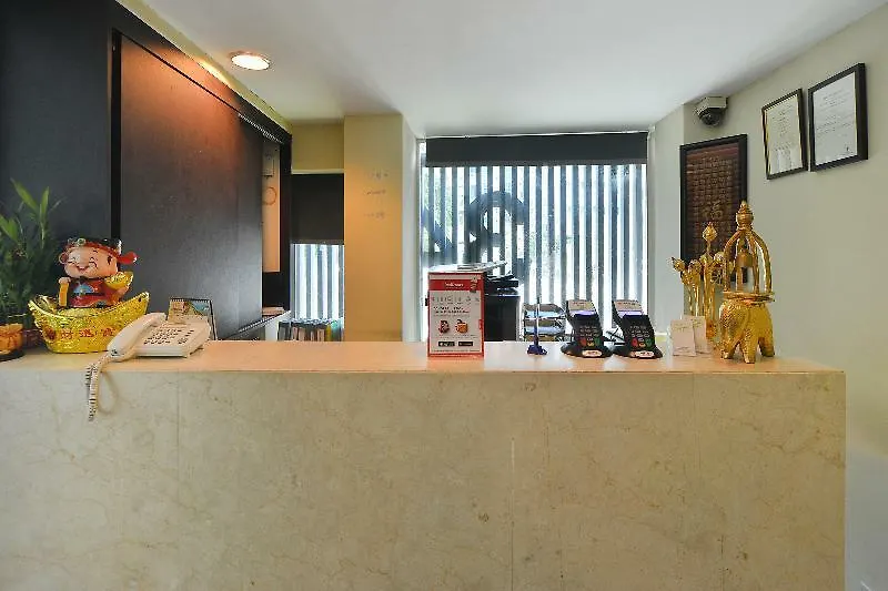 Reddoorz @ Aljunied Hotel Singapore